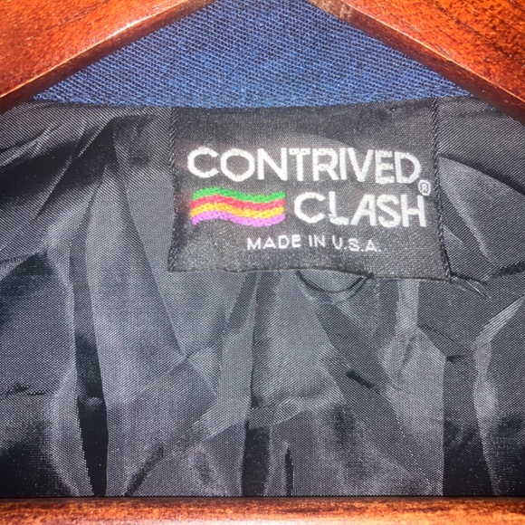 Vintage 1980s Contrived Clash Navy Double-Breasted Blazer w/ Shoulder Pads, USA - Picture 8 of 10